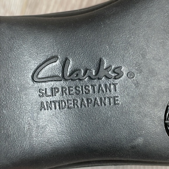 Clarks Grasp Chime Clogs Black Patent Slip Resistant Work Shoes 8M - Picture 13 of 15